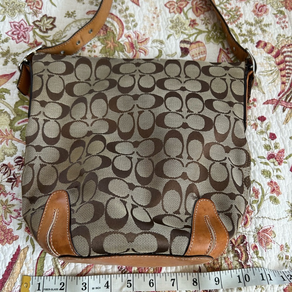 Vintage Coach Bucket Signature Shoulder Bag